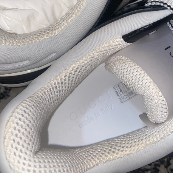 Gucci Men’s Basket low-top sneakers Black/White - Picture 15 of 16